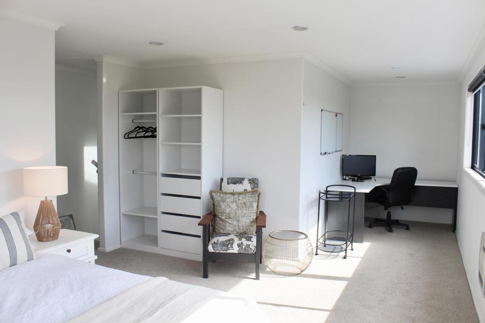 5-Min Walk To Village - Havelock North Holiday Home With Spa Pool Eksteriør bilde