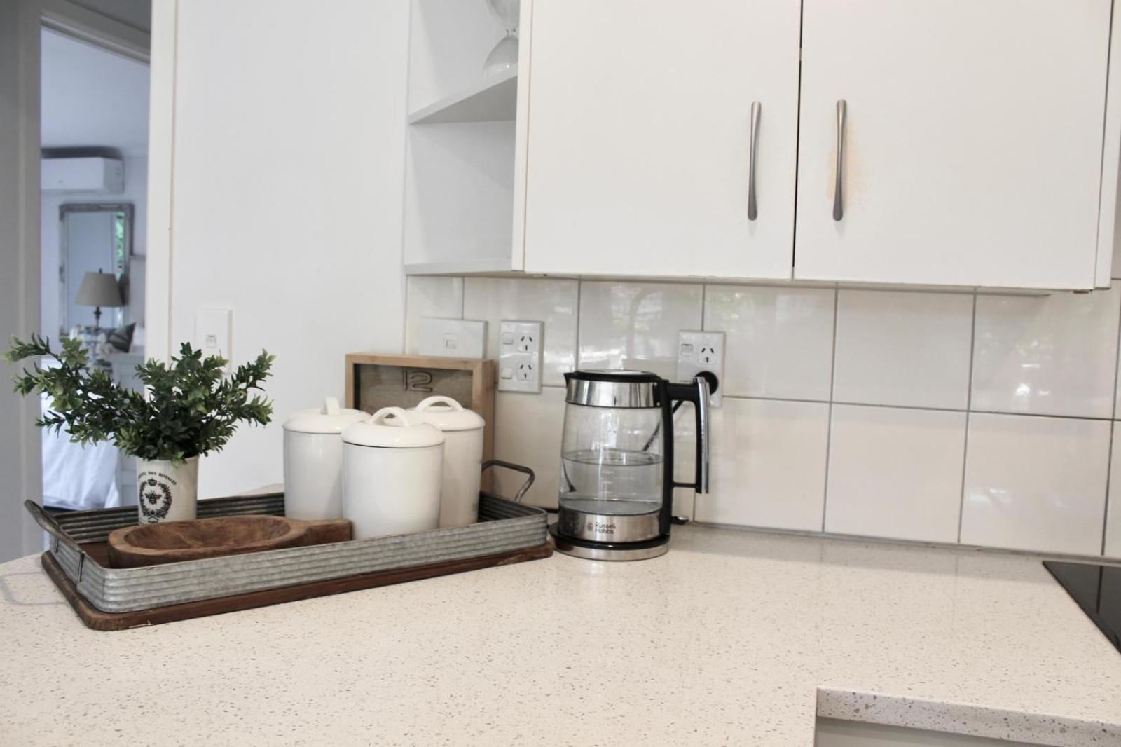 5-Min Walk To Village - Havelock North Holiday Home With Spa Pool Eksteriør bilde