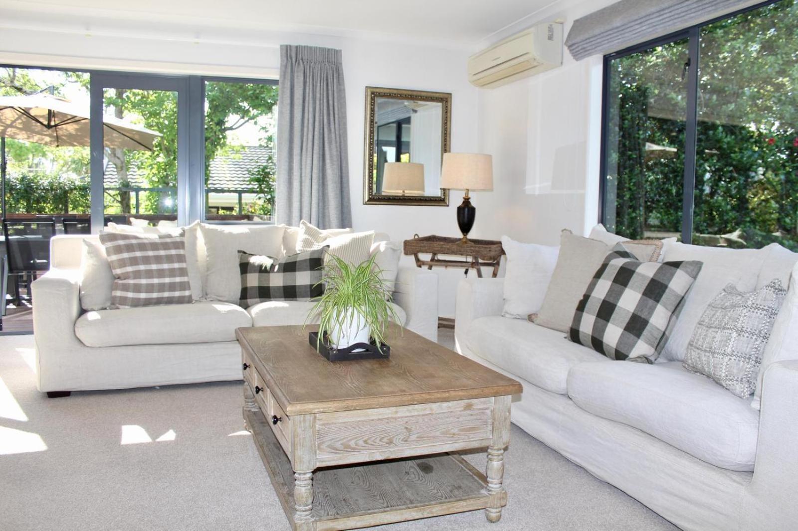 5-Min Walk To Village - Havelock North Holiday Home With Spa Pool Eksteriør bilde